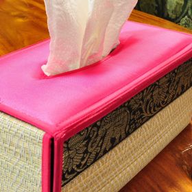 Handkerchief box raffia cotton pink