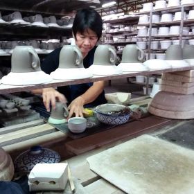 Thailändische Keramik Platte Ente 25x33x5cm