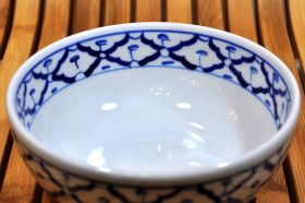 Thai ceramic Bowl 15.5x15.5x6.5cm