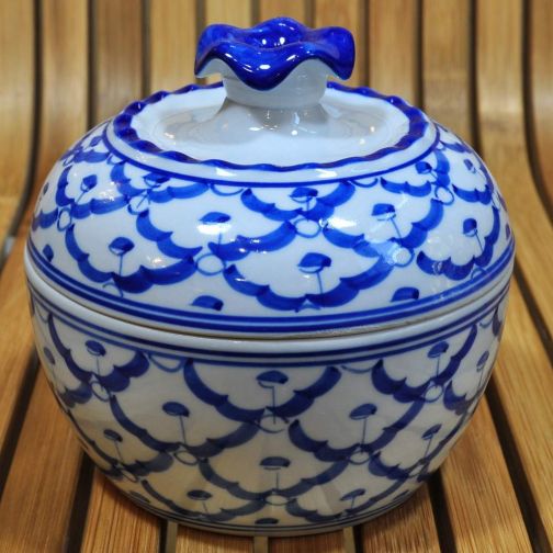 Thai ceramic soup pot with lid 13x13x12,5cm