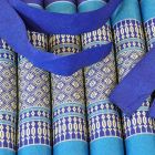 Kissen Thai Sitzkissen Blüten blau 35x35cm mit Band