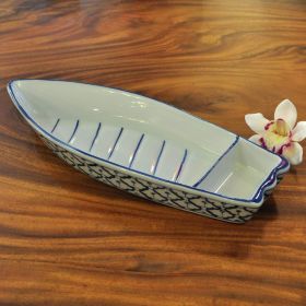 Thailändische Keramik Platte Boot 11x30x4,3cm