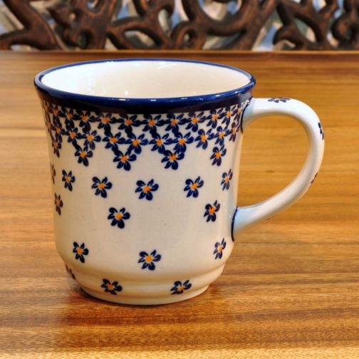 Bunzlau Polish pottery large coffee cup 0,38 litre light decor 882A