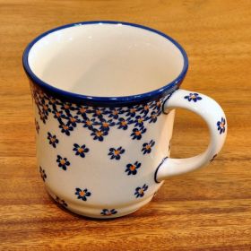 Bunzlau Polish pottery large coffee cup 0,38 litre light decor 882A