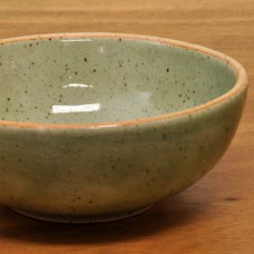 Kleine Keramik Soßen Schale aus Thailand 13 cm Grün