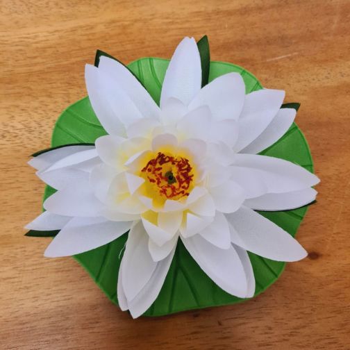 Flowers artificial flowers lotus water lily, middle 13cm white